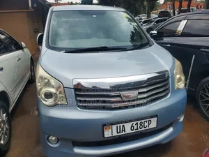Toyota Noah 2012 Blue