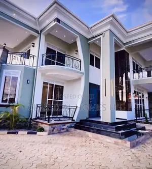5bdrm Duplex in Kyanja, Central Division for rent