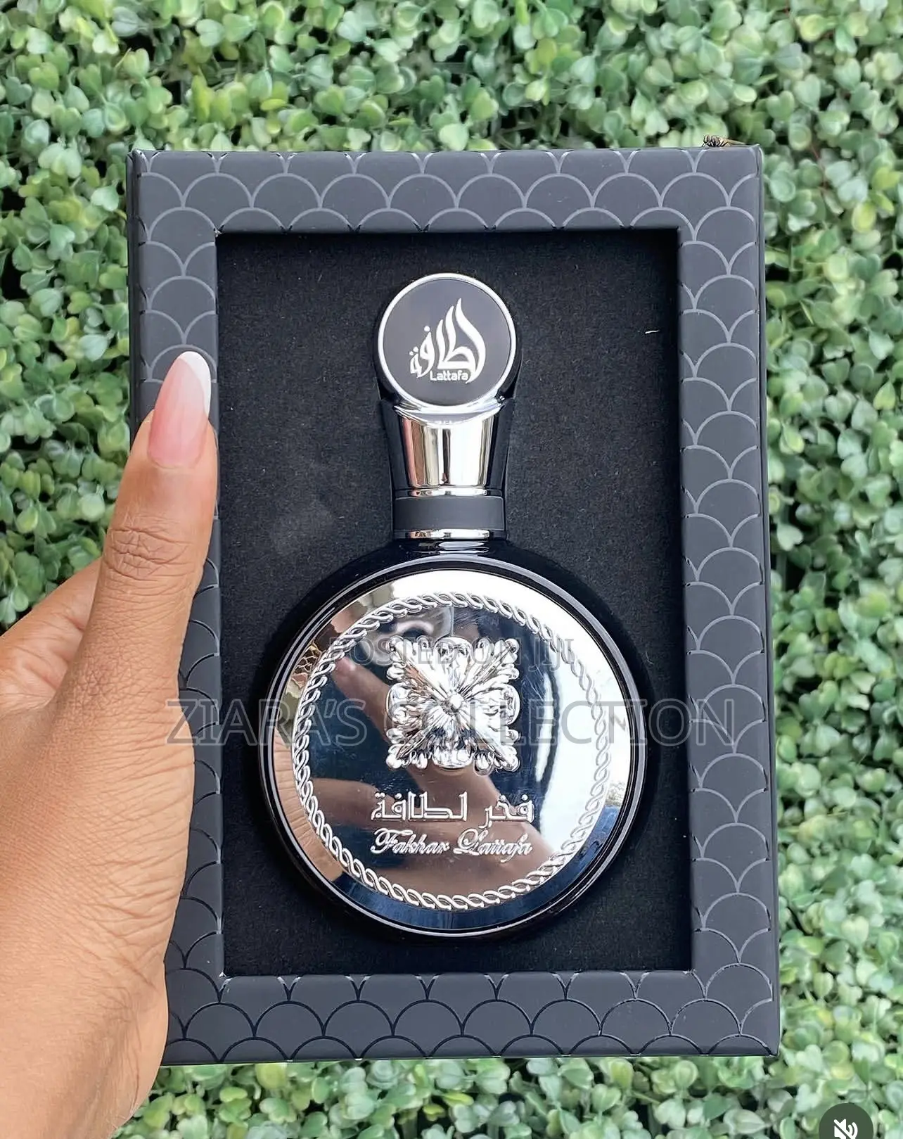 Fakhar Black Edp 100mls by Lattafa.It’S Amber Fragrance for Men