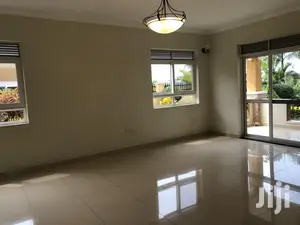 Kirinya House In All Tarmacked Neighborhood For Sale