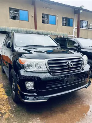 Toyota Land Cruiser 4.6 V8 ZX 2015 Black