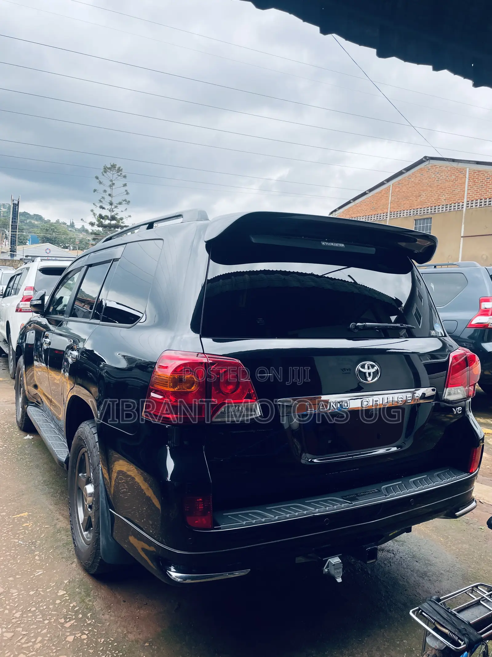 Toyota Land Cruiser 4.6 V8 ZX 2015 Black