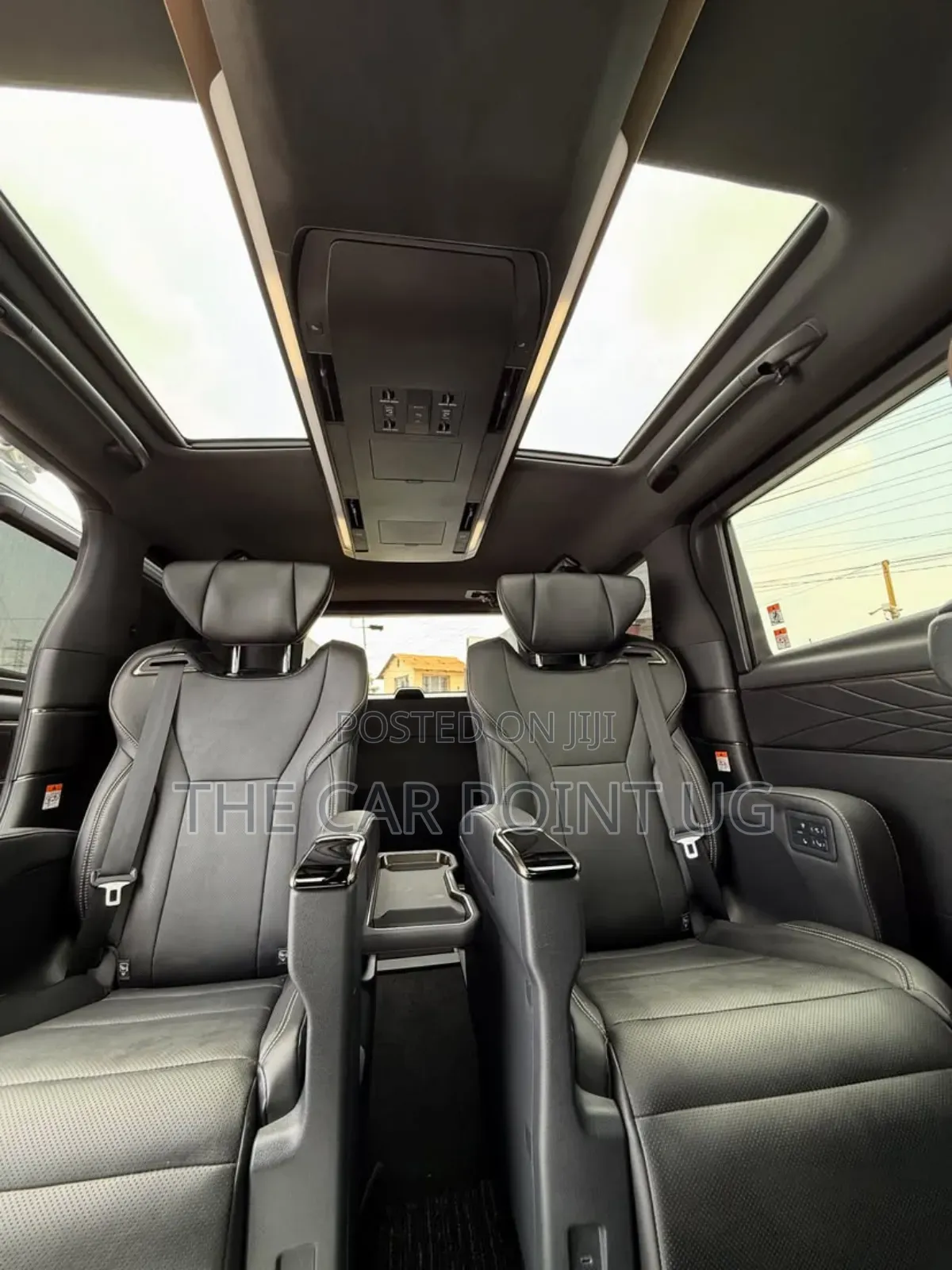 Toyota Alphard 2025 White