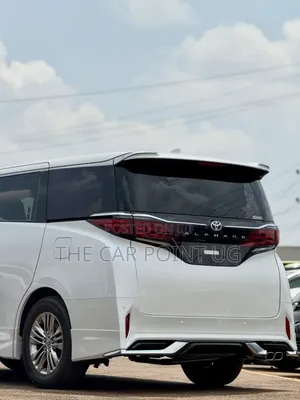 Toyota Alphard 2025 White