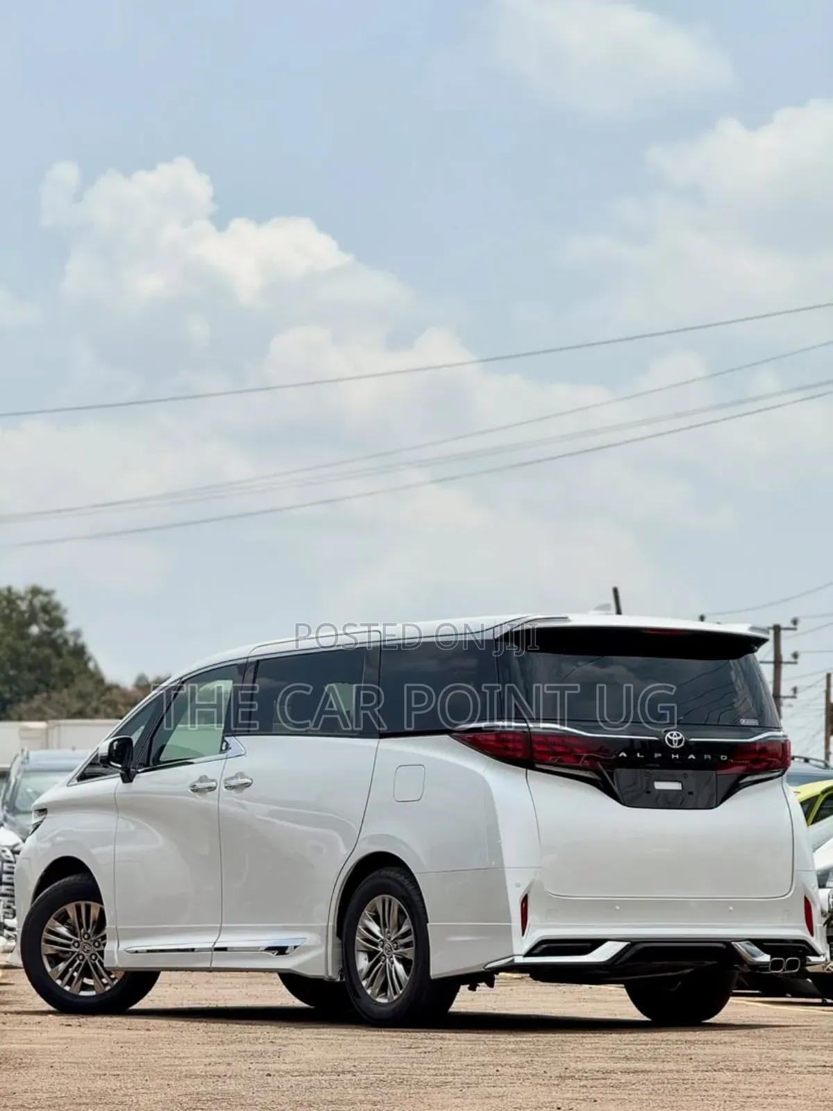 Toyota Alphard 2025 White