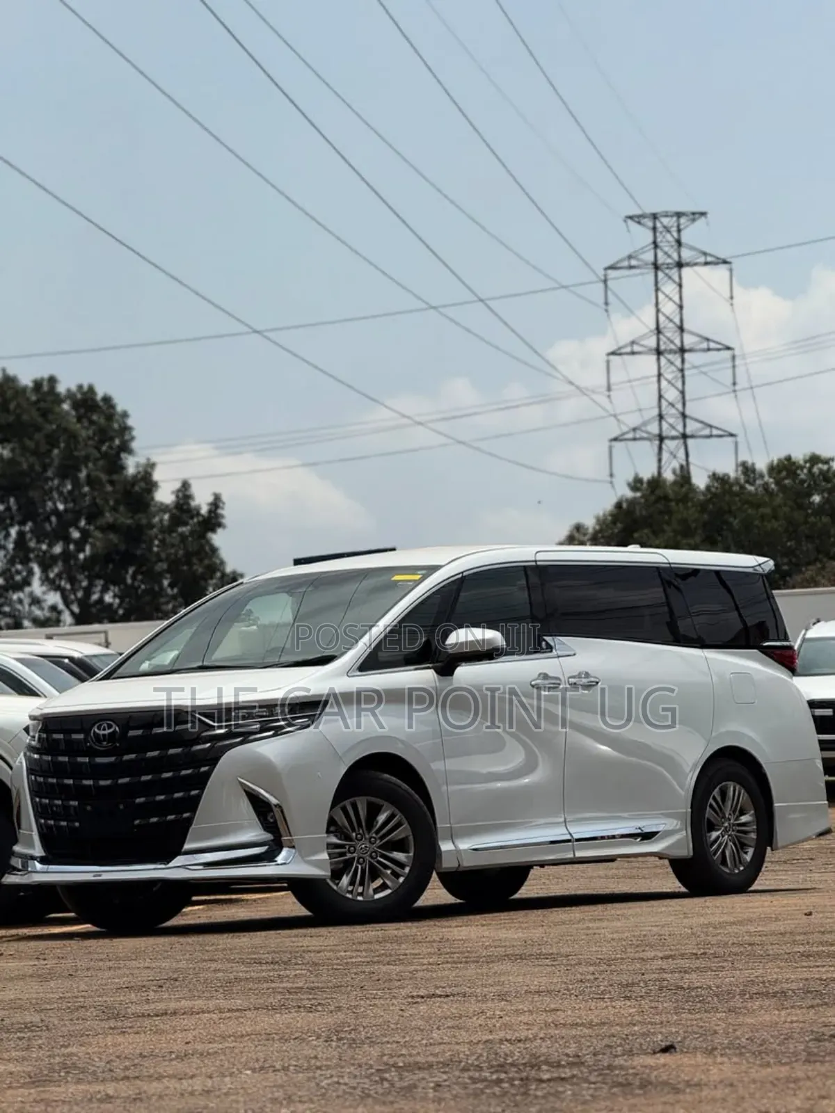 Toyota Alphard 2025 White