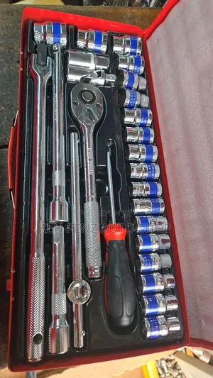24 Piece 1/2 Inch Drive Socket Wrench Set