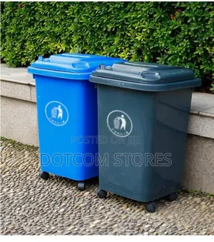 Outdoor 50l Plastic Wheelie Dustbin