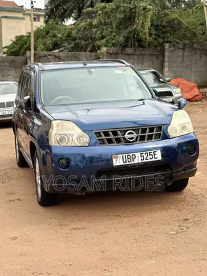 Nissan X-Trail 2.0 Petrol XE 2010 Blue