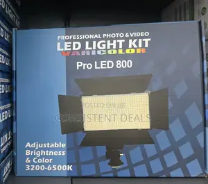 Professional Led 800 Photo and Video Light Kit