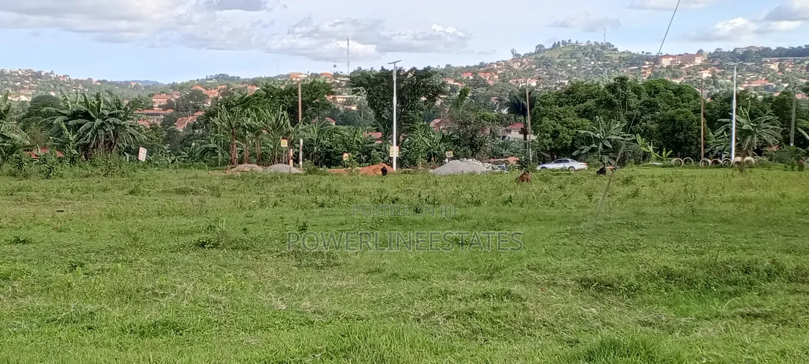 Seeta Town Estate. On Tarmac. Plots for Sale