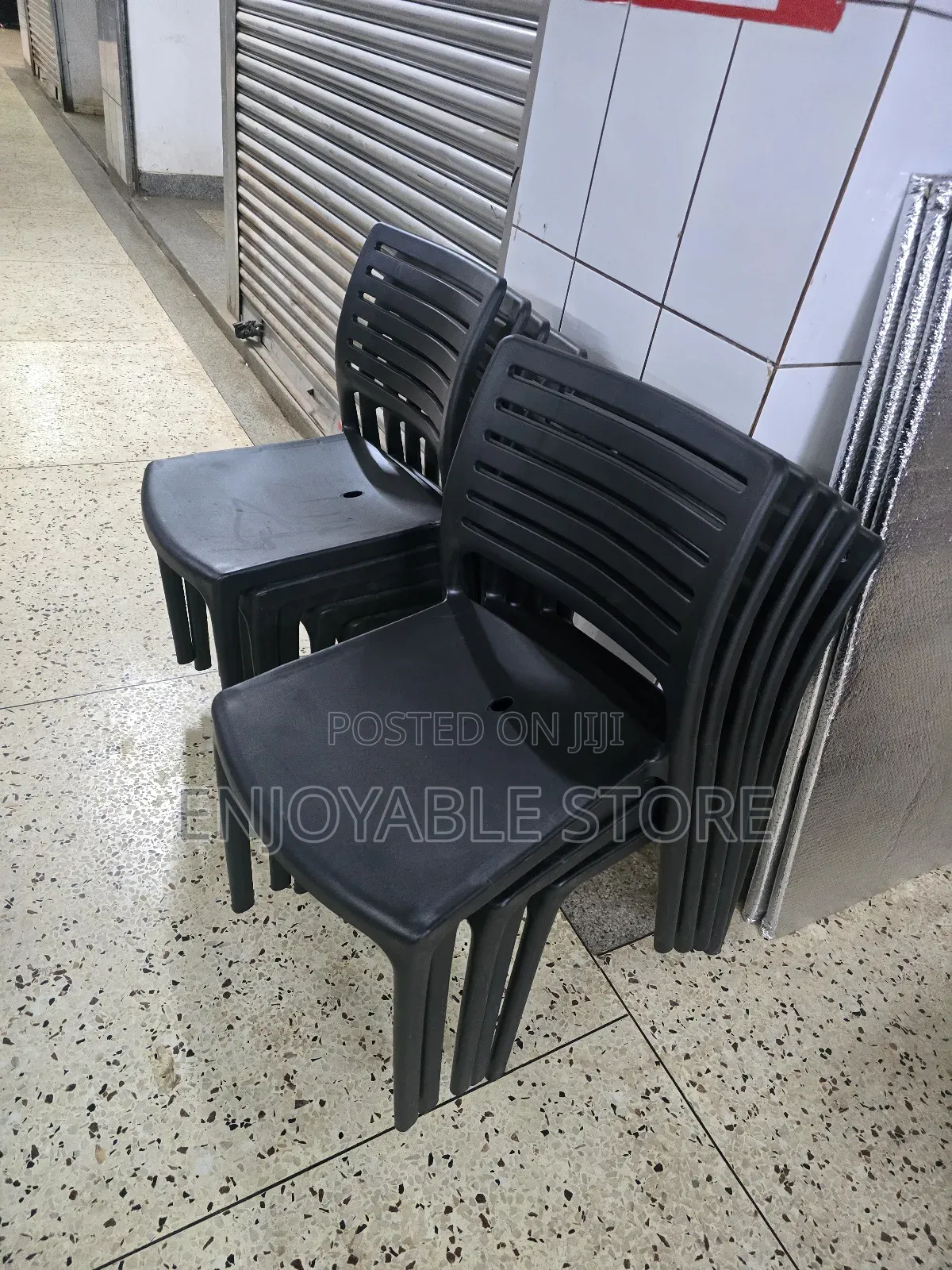 Conquered Plastic Chairs Plastic Chairs
