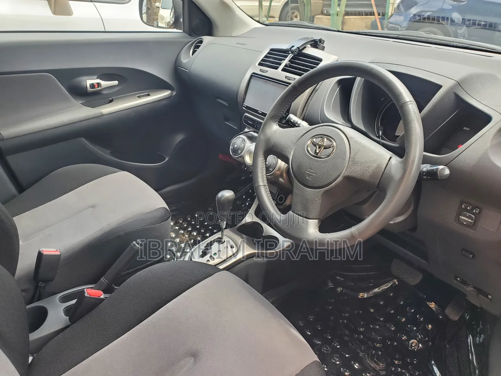 Toyota IST 2012 Black