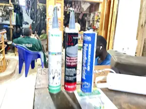 Glass Sealant And Silicone