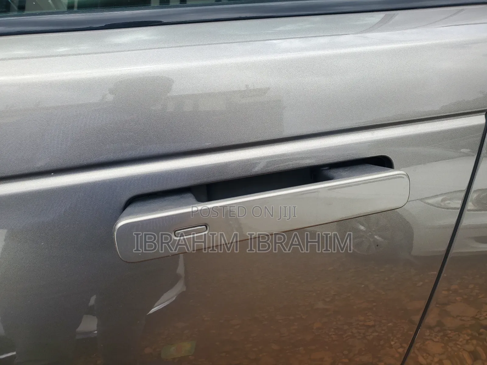 Land Rover Range Rover Velar 2017 Gold