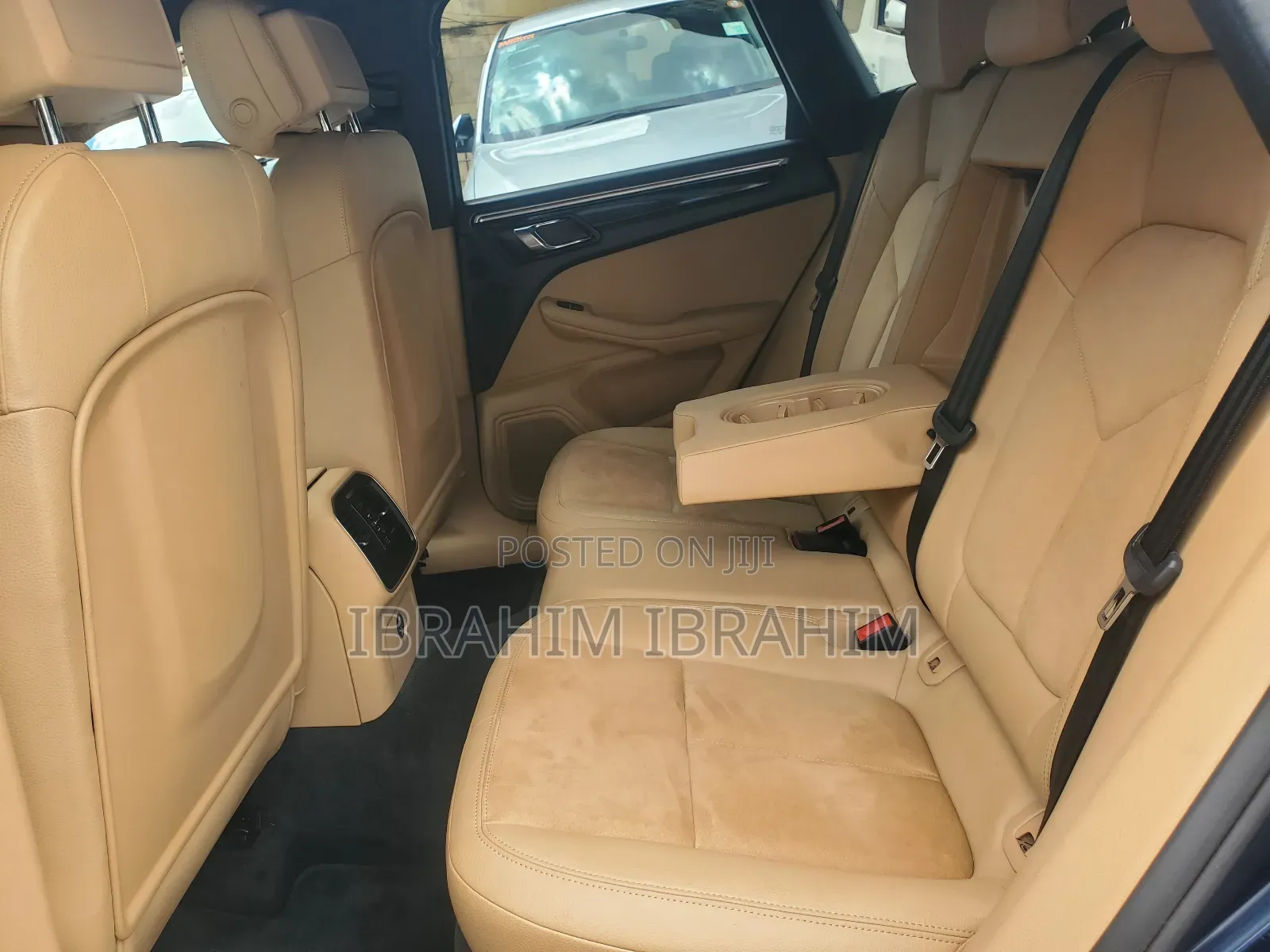Porsche Cayenne 2016 Blue