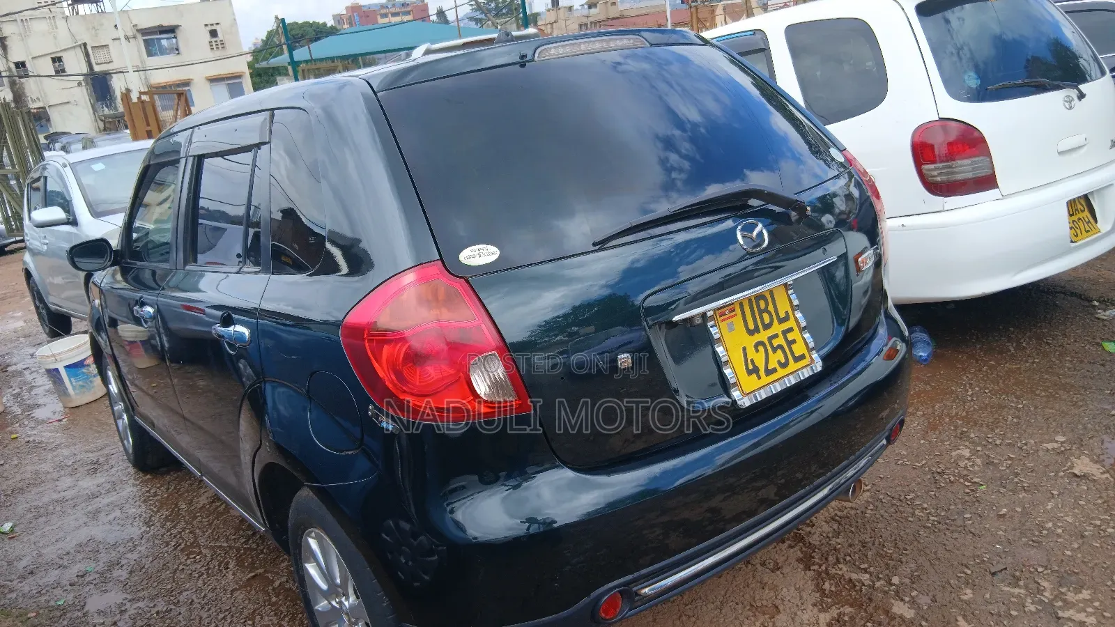 Mazda 2 2004