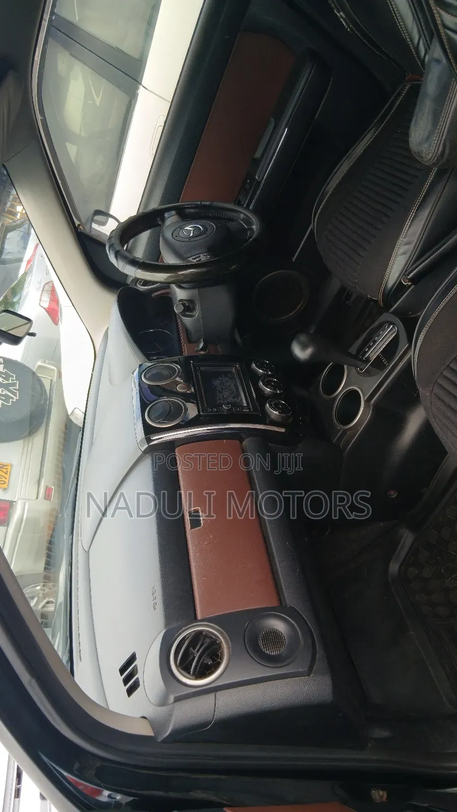 Mazda 2 2004