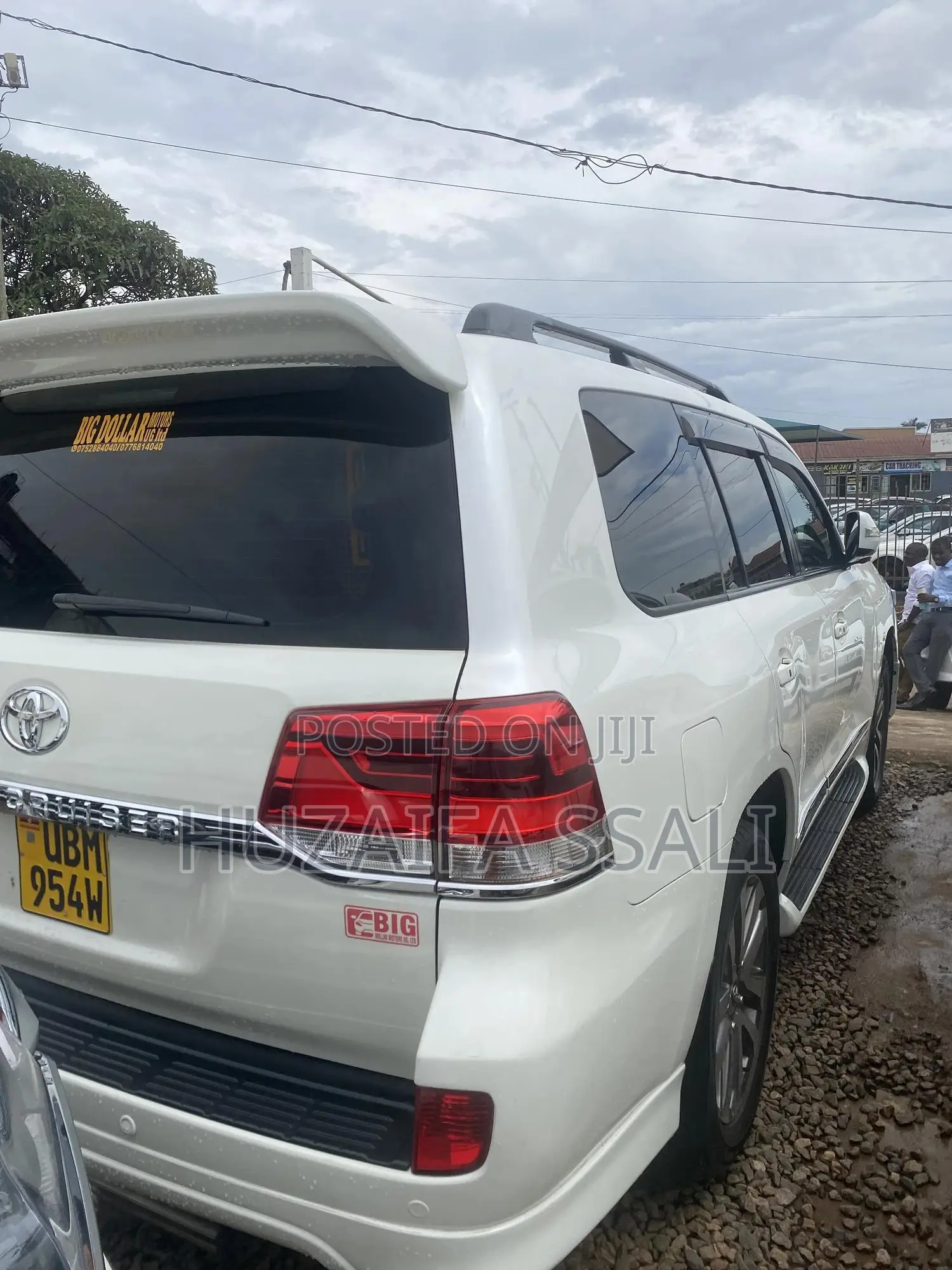 Toyota Land Cruiser Prado 2011 White