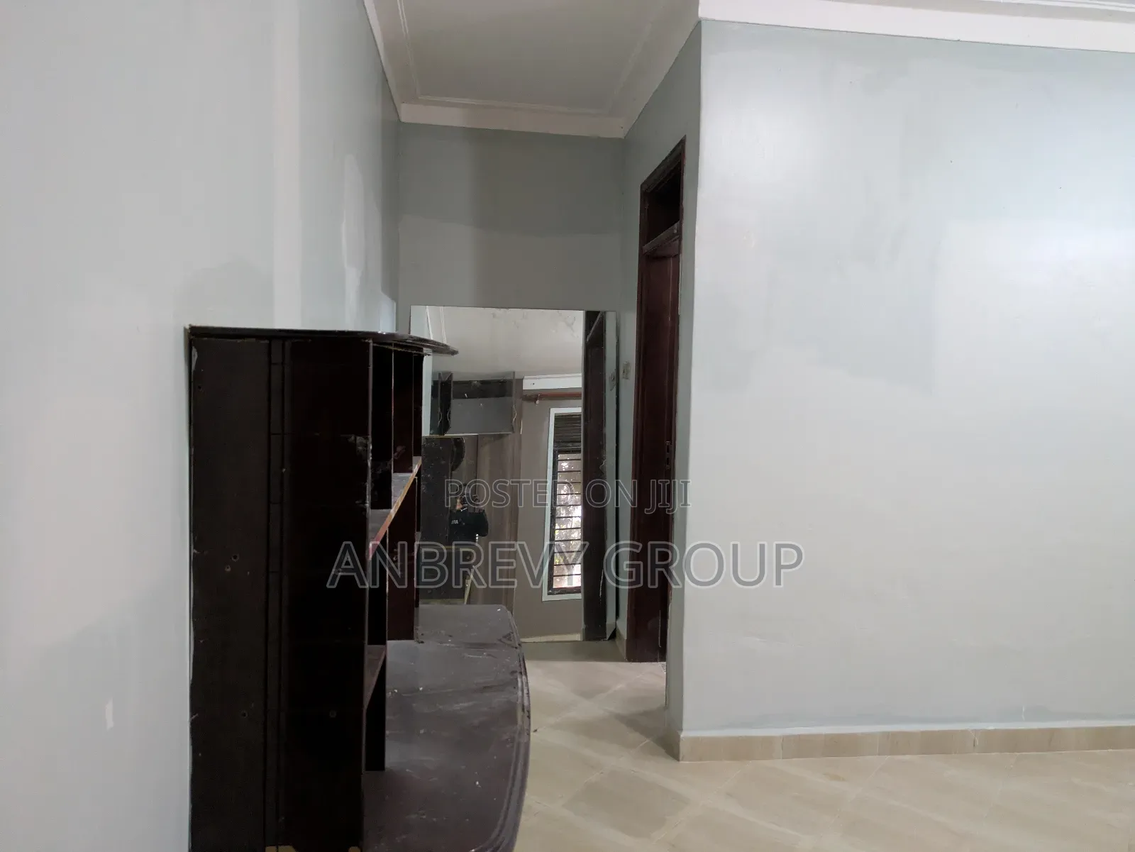 3bdrm Condo in Kira for sale