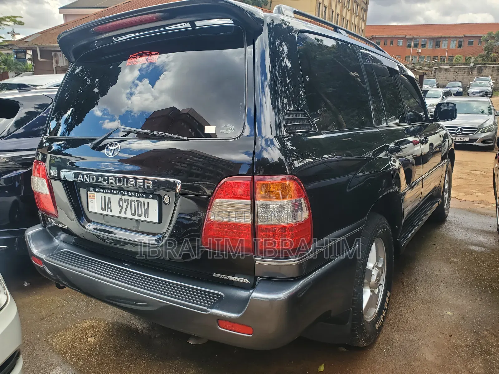 Toyota Land Cruiser 2006 Black