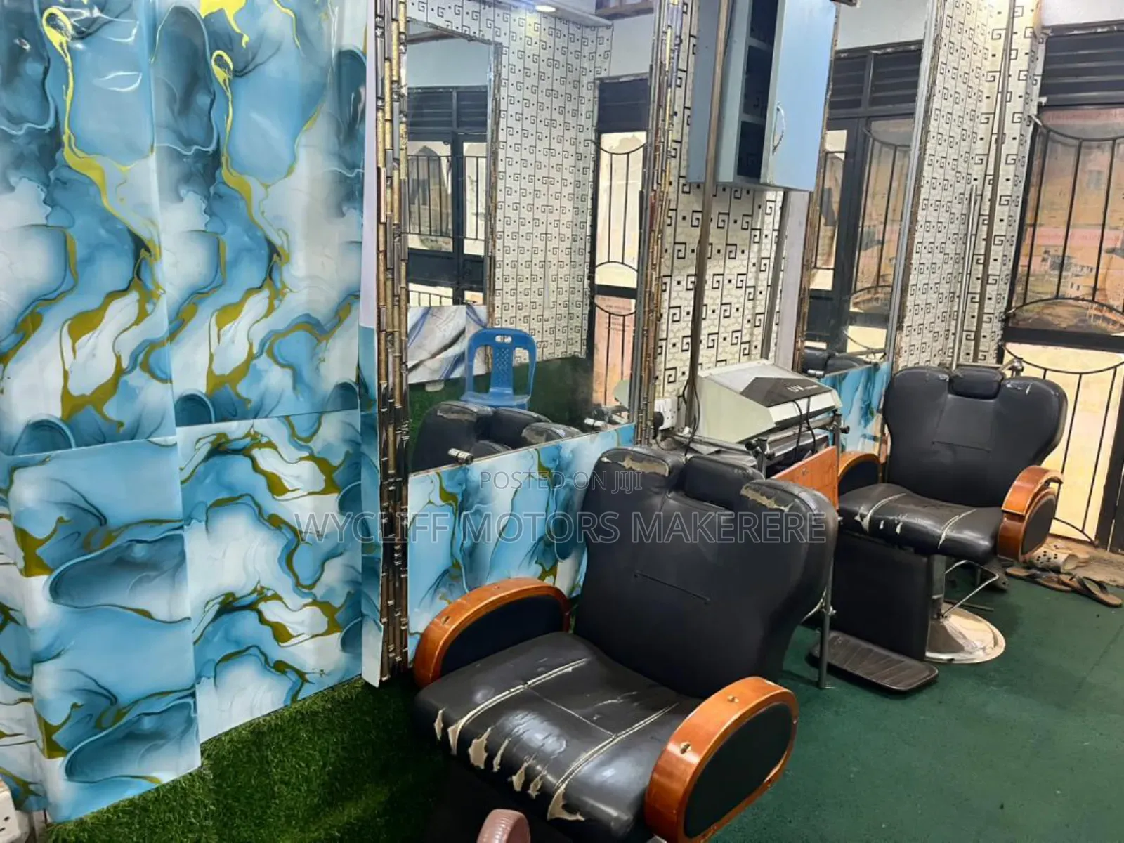 Salon For Sell