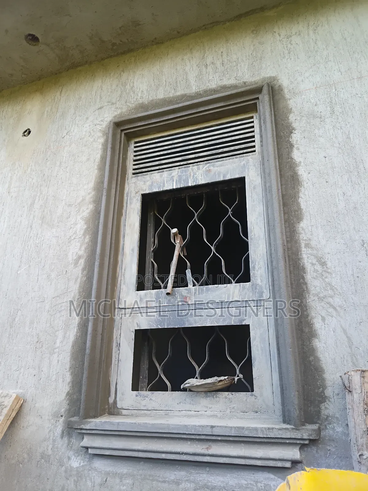 We Deal in Both Exterior and Interior Molding Designs