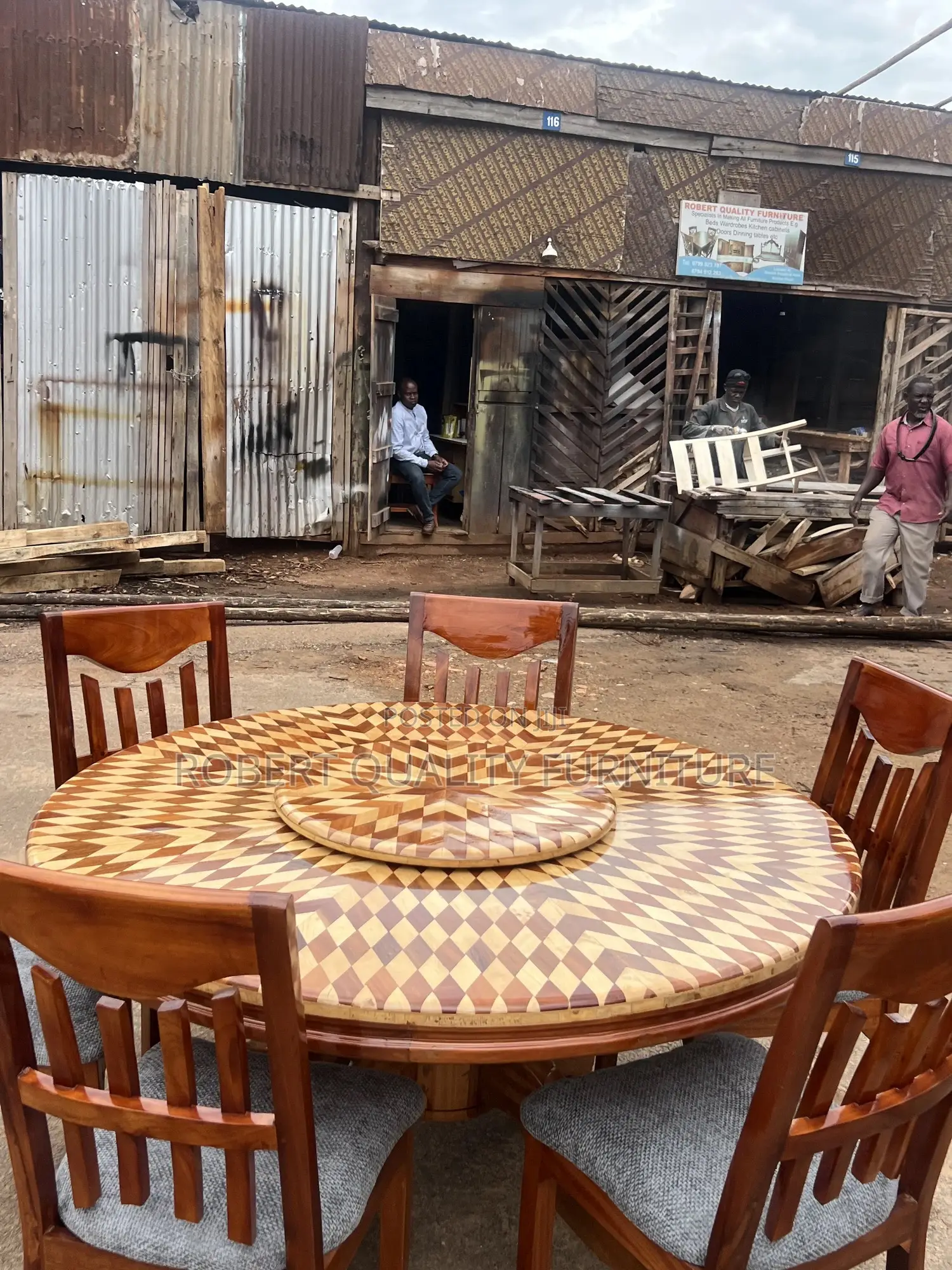 Dining 6 Seat in Mahogany and Mugavu and Musamwba