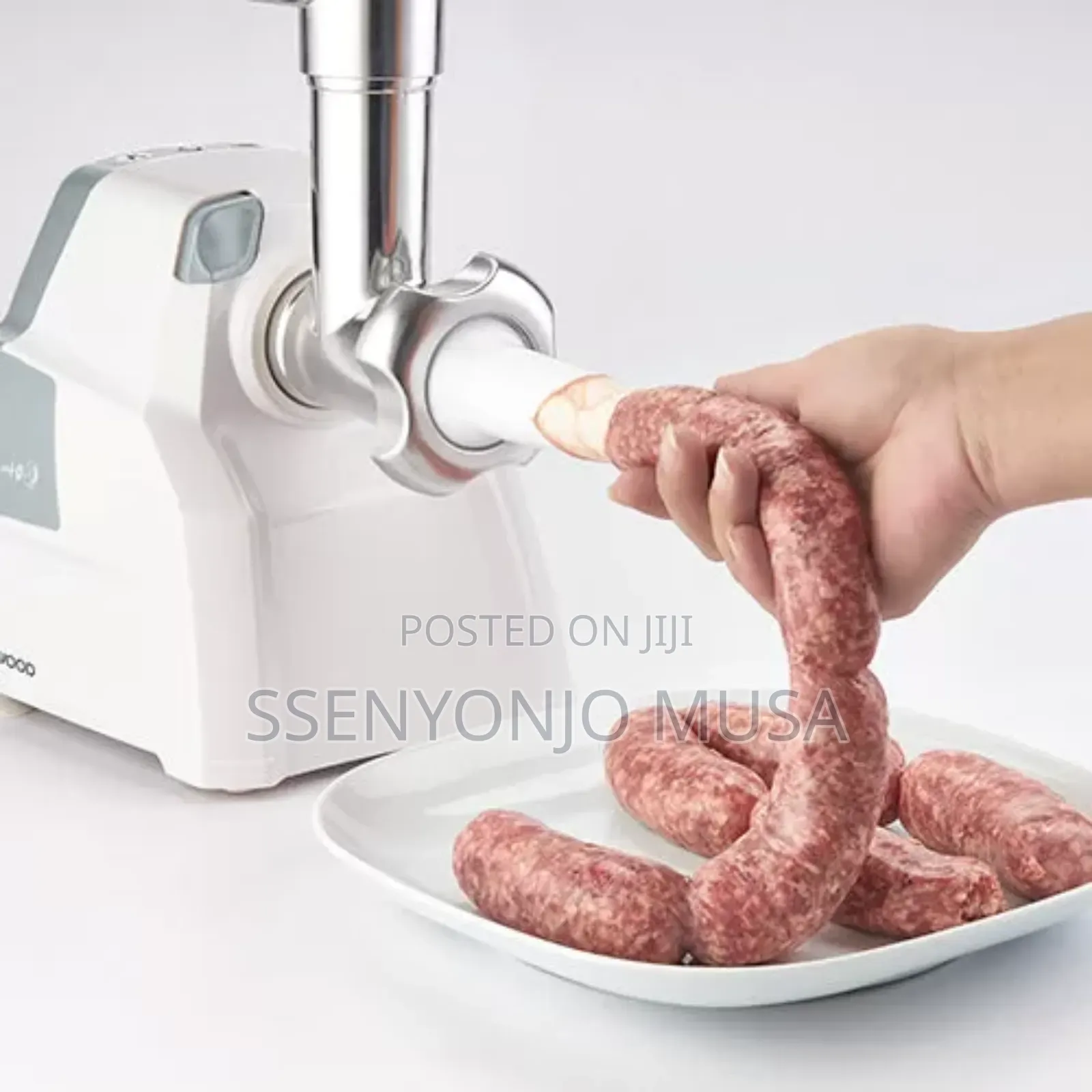 Kenwood Meat Grinder Mincer Mgp40 2100w –Sausage Kebbe Maker, Silver