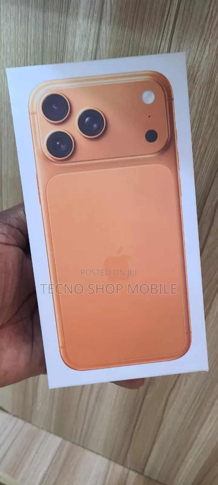 New Apple iPhone 17 Pro Max 1 TB Orange