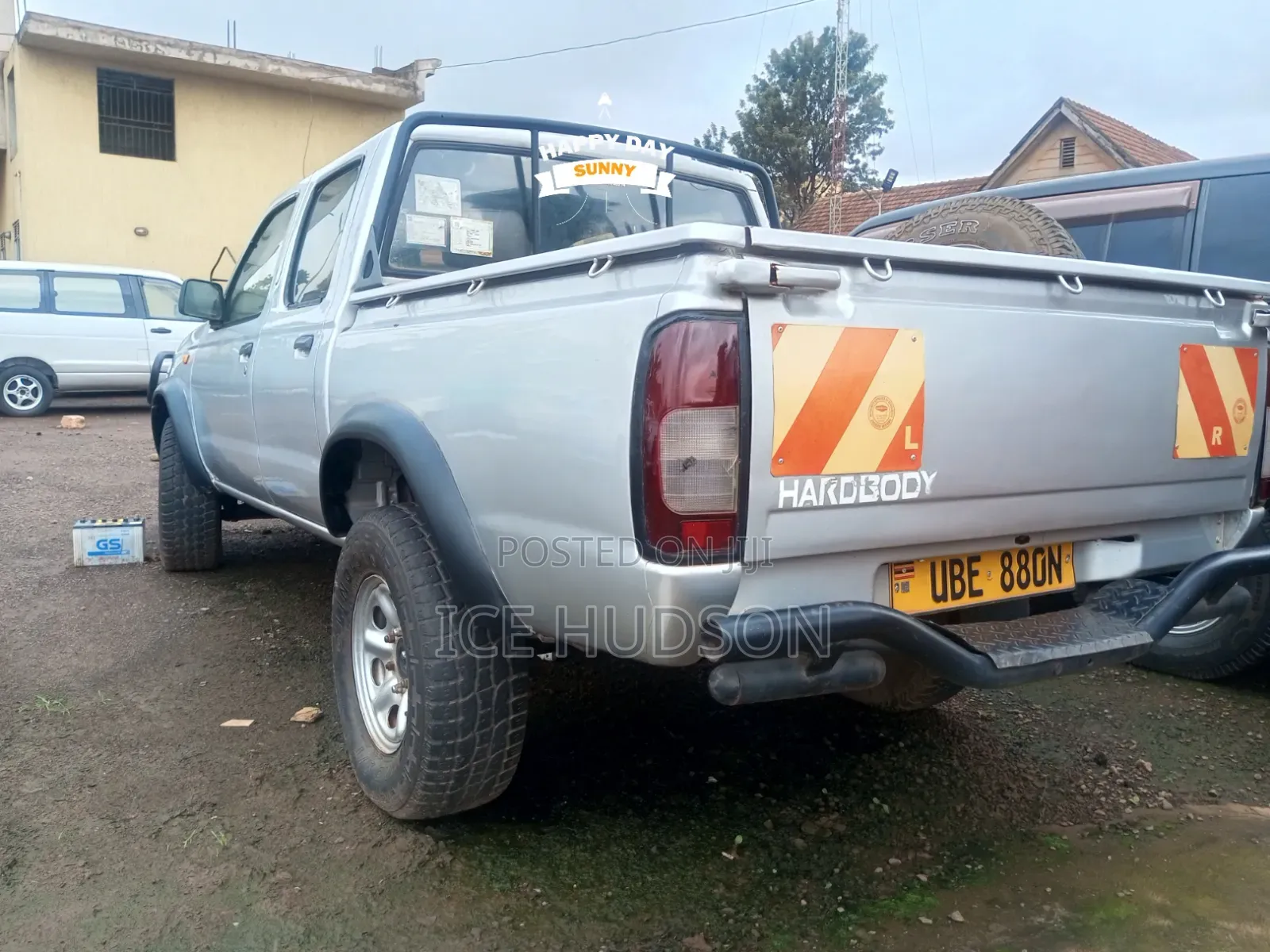 Nissan DoubleCab 2005 Silver