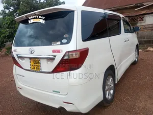 Toyota Alphard 2010 White