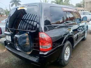 Mitsubishi Pajero 2004 Black