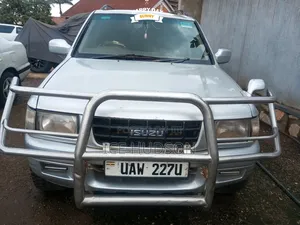 Isuzu MU-X 2013 Silver