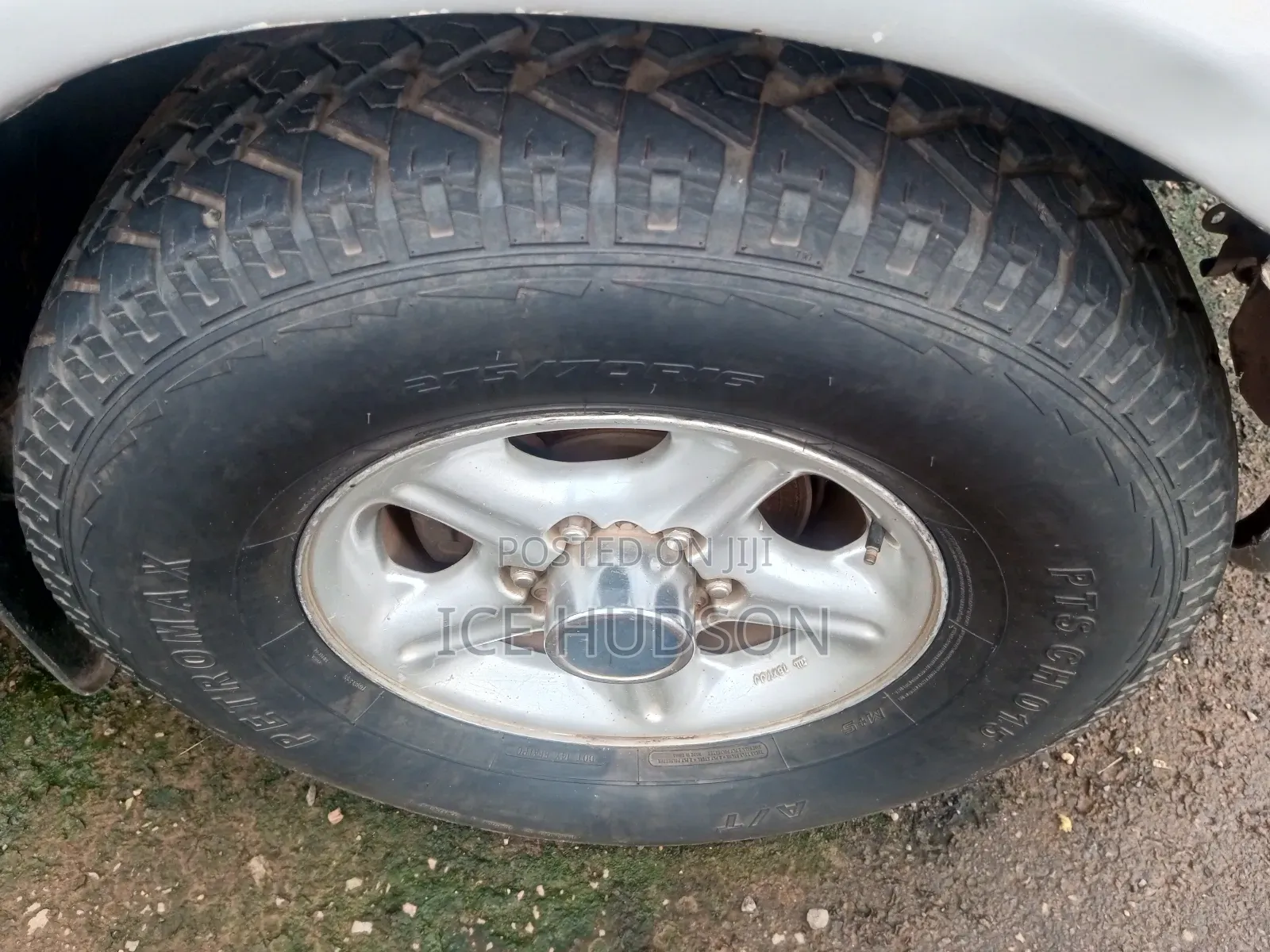 Isuzu MU-X 2013 Silver