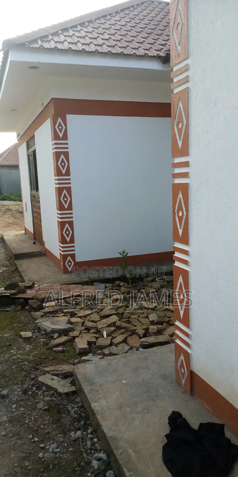 Finishing for Corners Exterior Painting