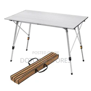 Woltu Cpt8132sb Aluminum Folding Camping Table.