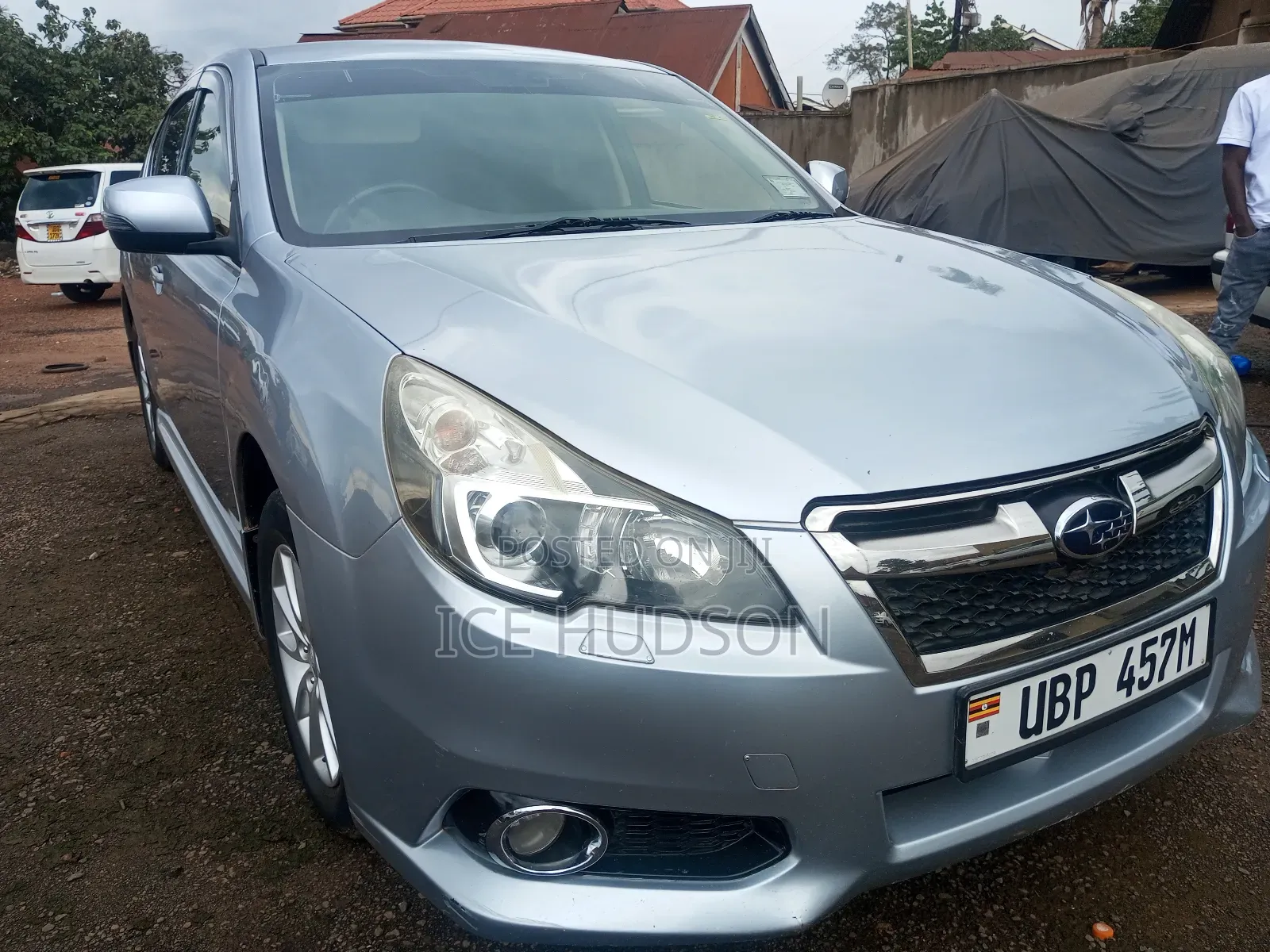 Subaru Legacy 2012 Silver
