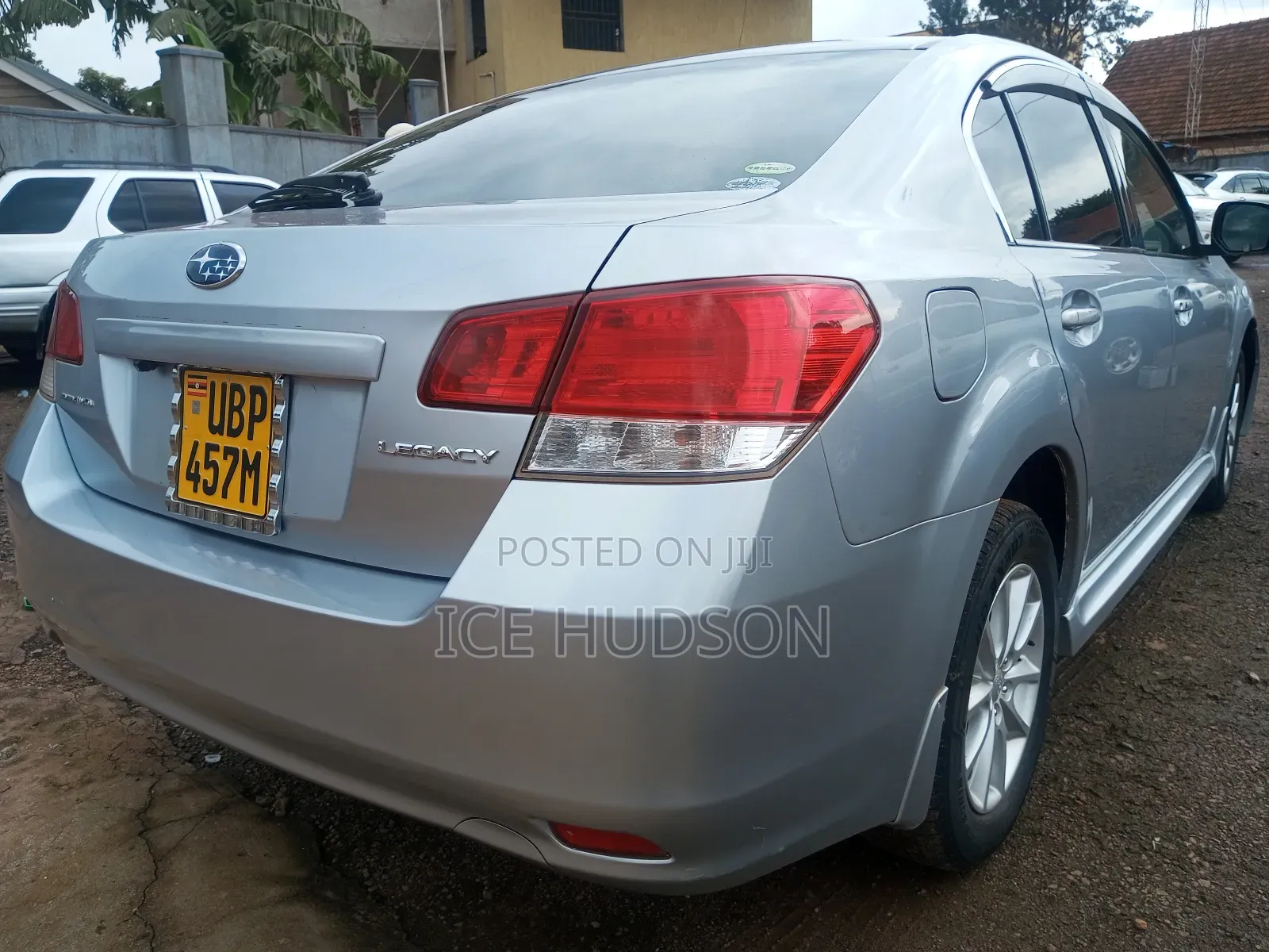 Subaru Legacy 2012 Silver