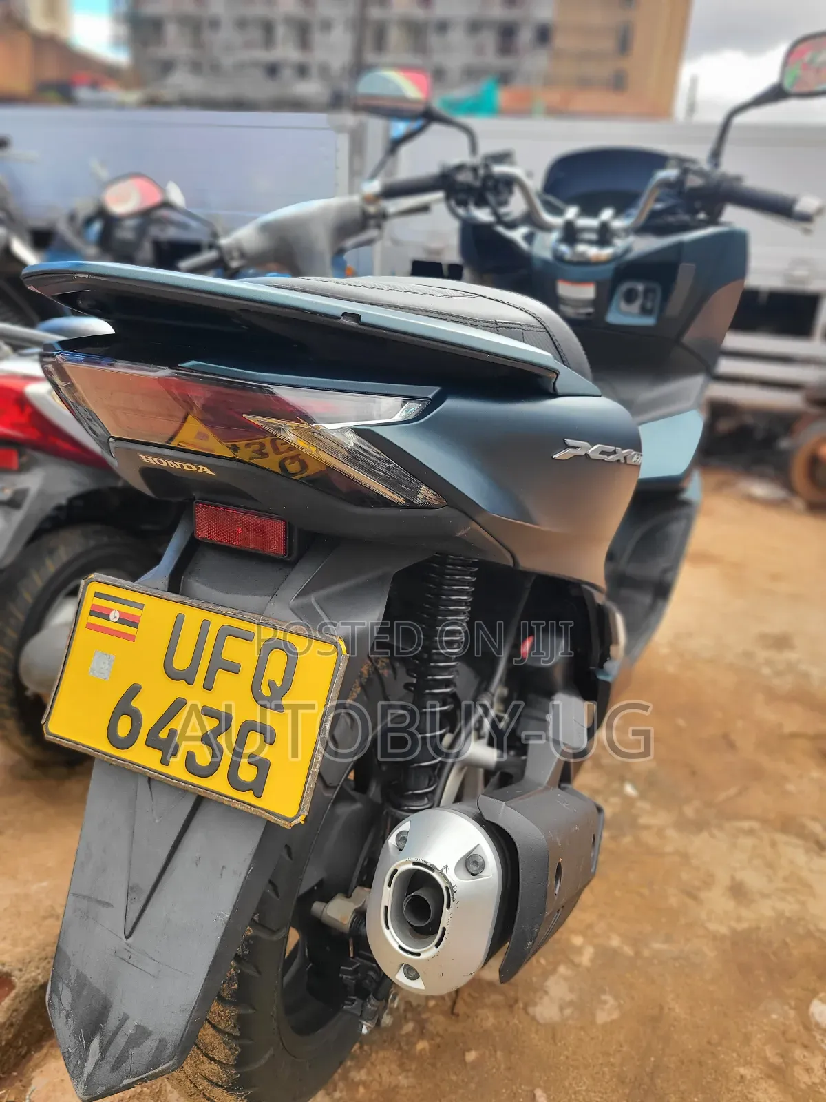Honda 2023 Gray