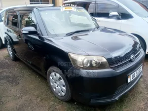 Toyota Corolla Rumion 2010 Black
