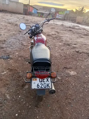 Bajaj Boxer 100 2020 Red