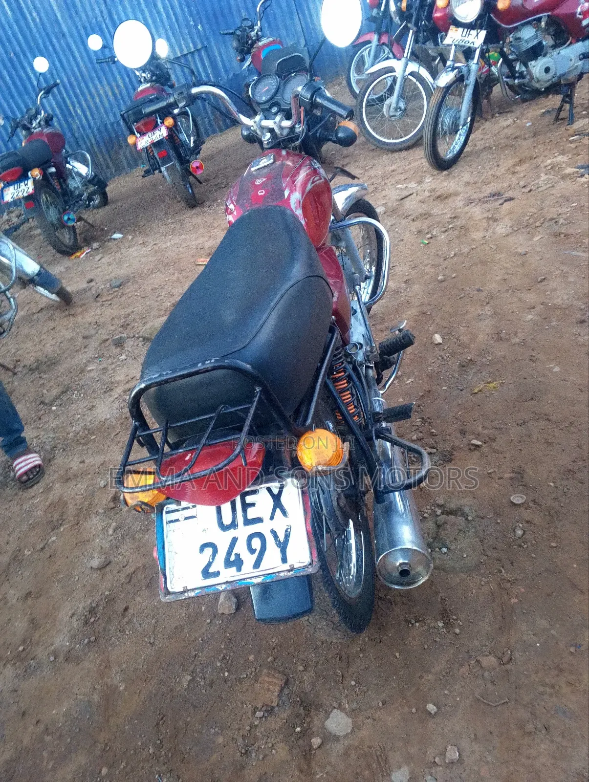 Bajaj Boxer 100 2020 Red