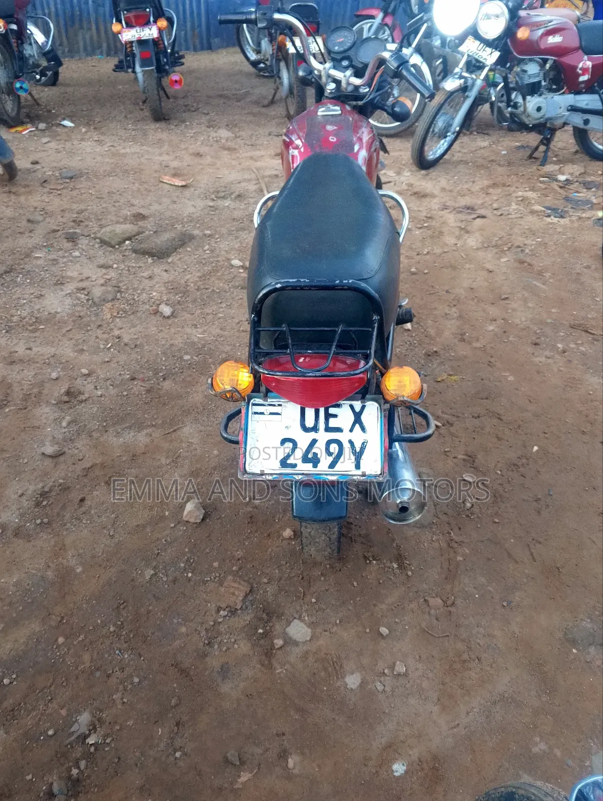 Bajaj Boxer 100 2020 Red