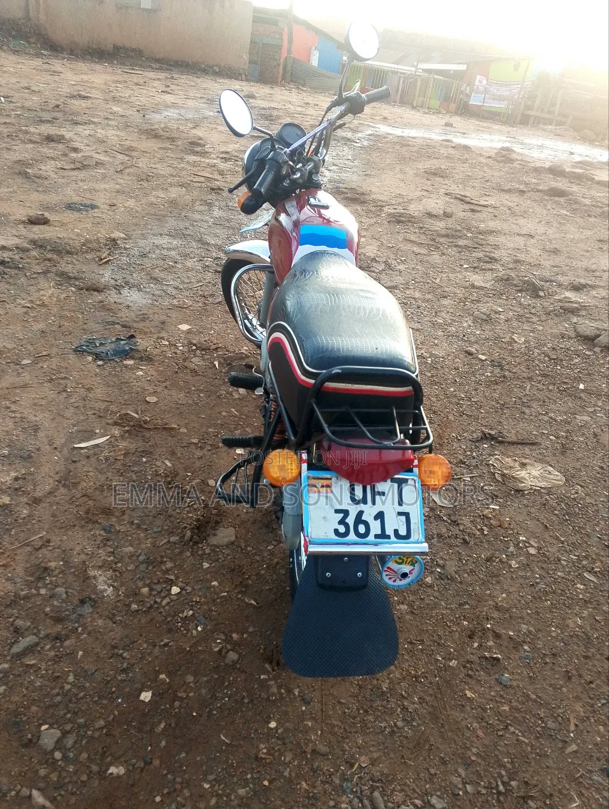 Bajaj Boxer 100 2023 Red