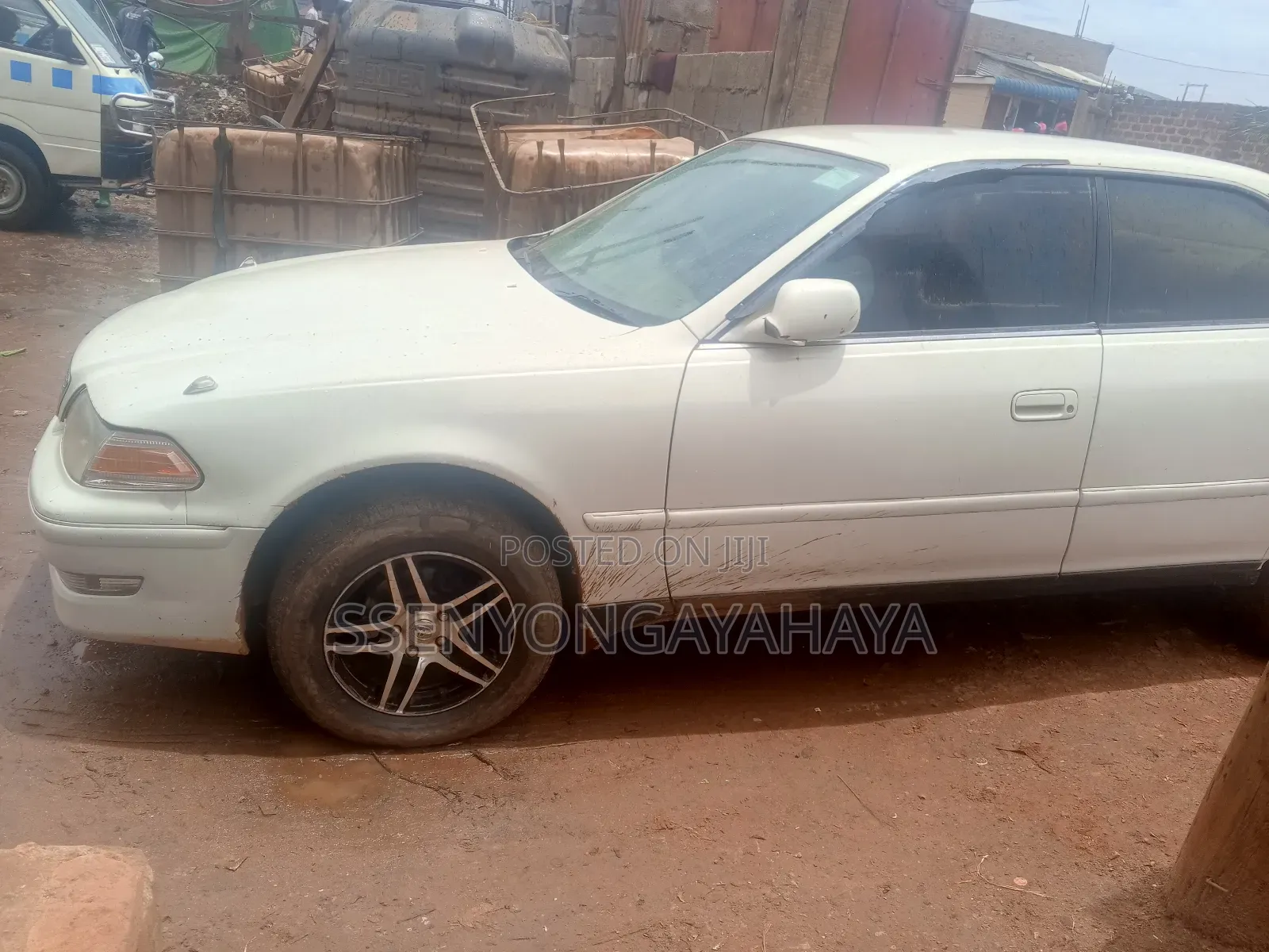 Toyota Mark II 2004 White