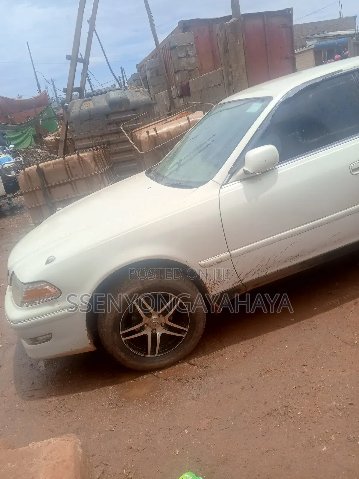 Toyota Mark II 2004 White