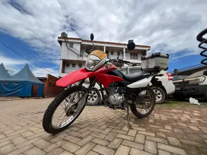 Honda XL 125 2014 Red