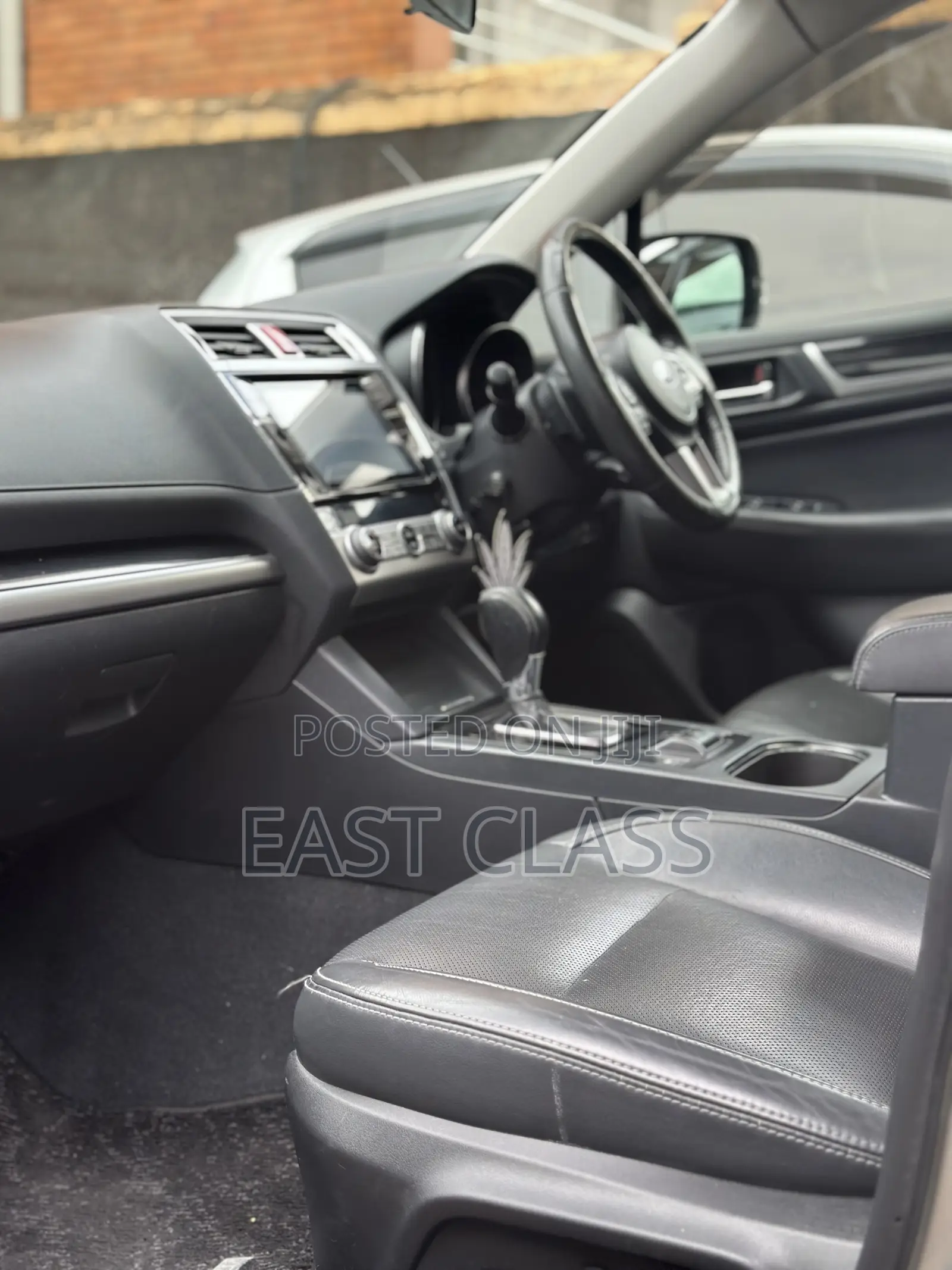 Subaru Outback 2.5i Limited 4dr Wagon AWD (2.5L 4cyl CVT) 2014 Gray