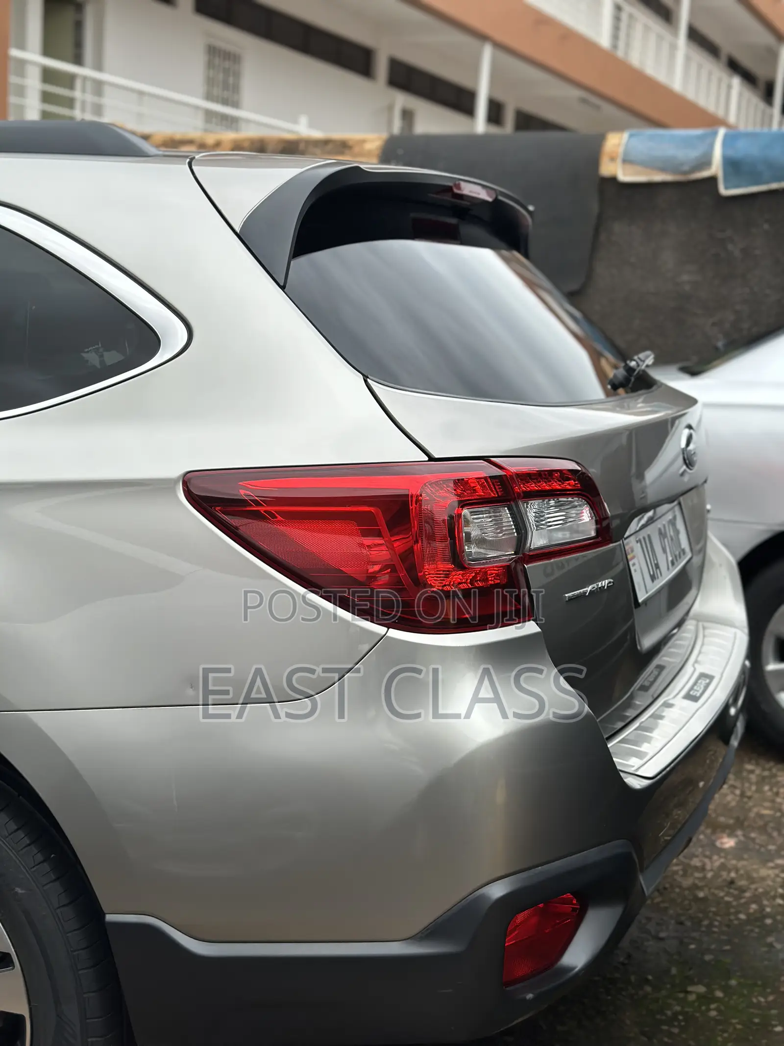 Subaru Outback 2.5i Limited 4dr Wagon AWD (2.5L 4cyl CVT) 2014 Gray